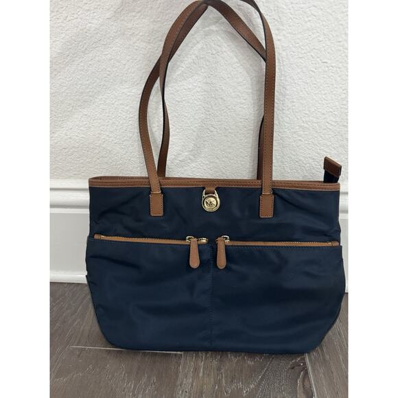 Michael Kors Medium Kempton Shoulder Bag Tote in Navy brown Navy Preppy Tote Bag - Picture 4 of 6
